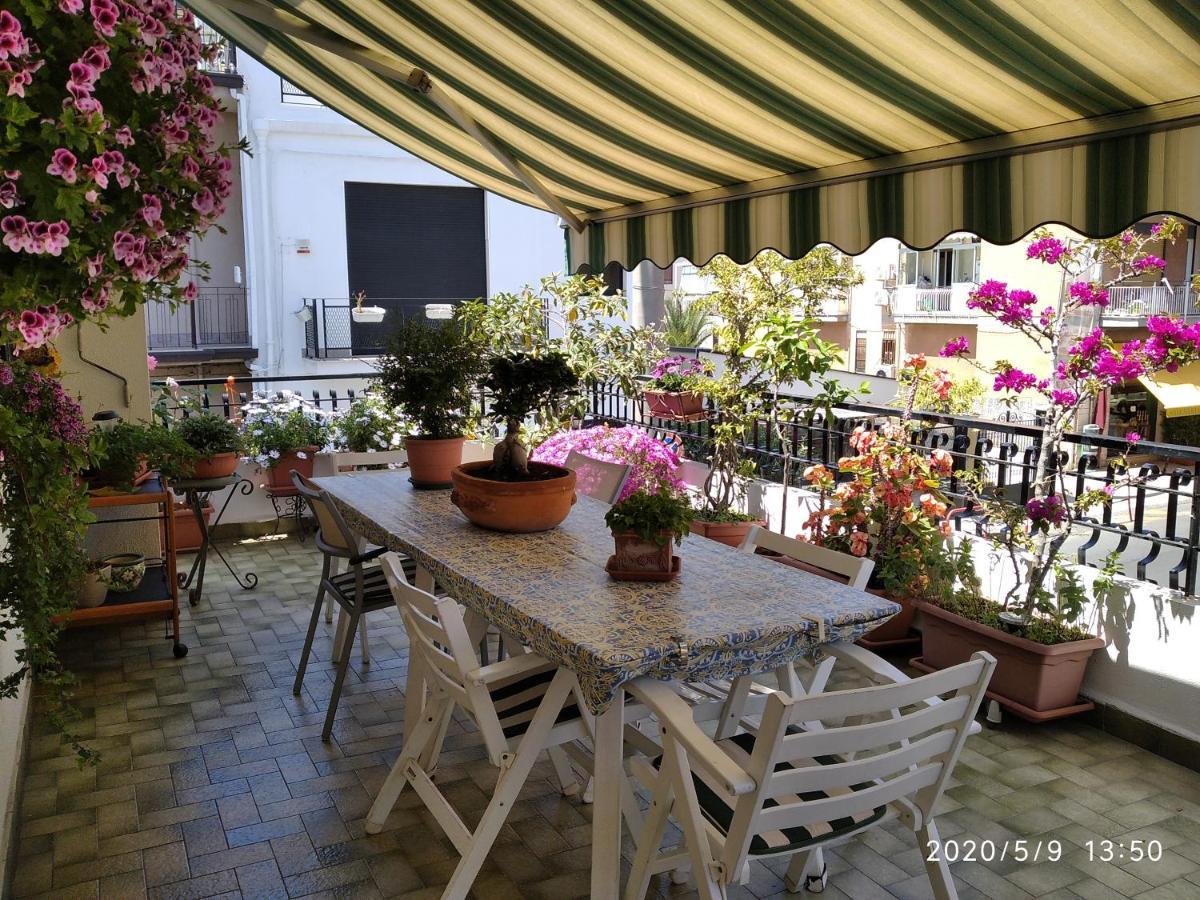 Bed and Breakfast La Castellese Ачі-Кастелло Екстер'єр фото