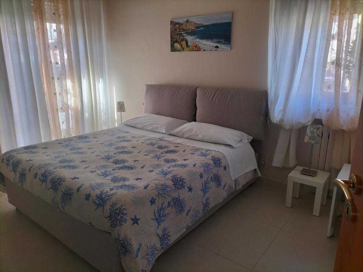 Bed and Breakfast La Castellese Ачі-Кастелло Екстер'єр фото